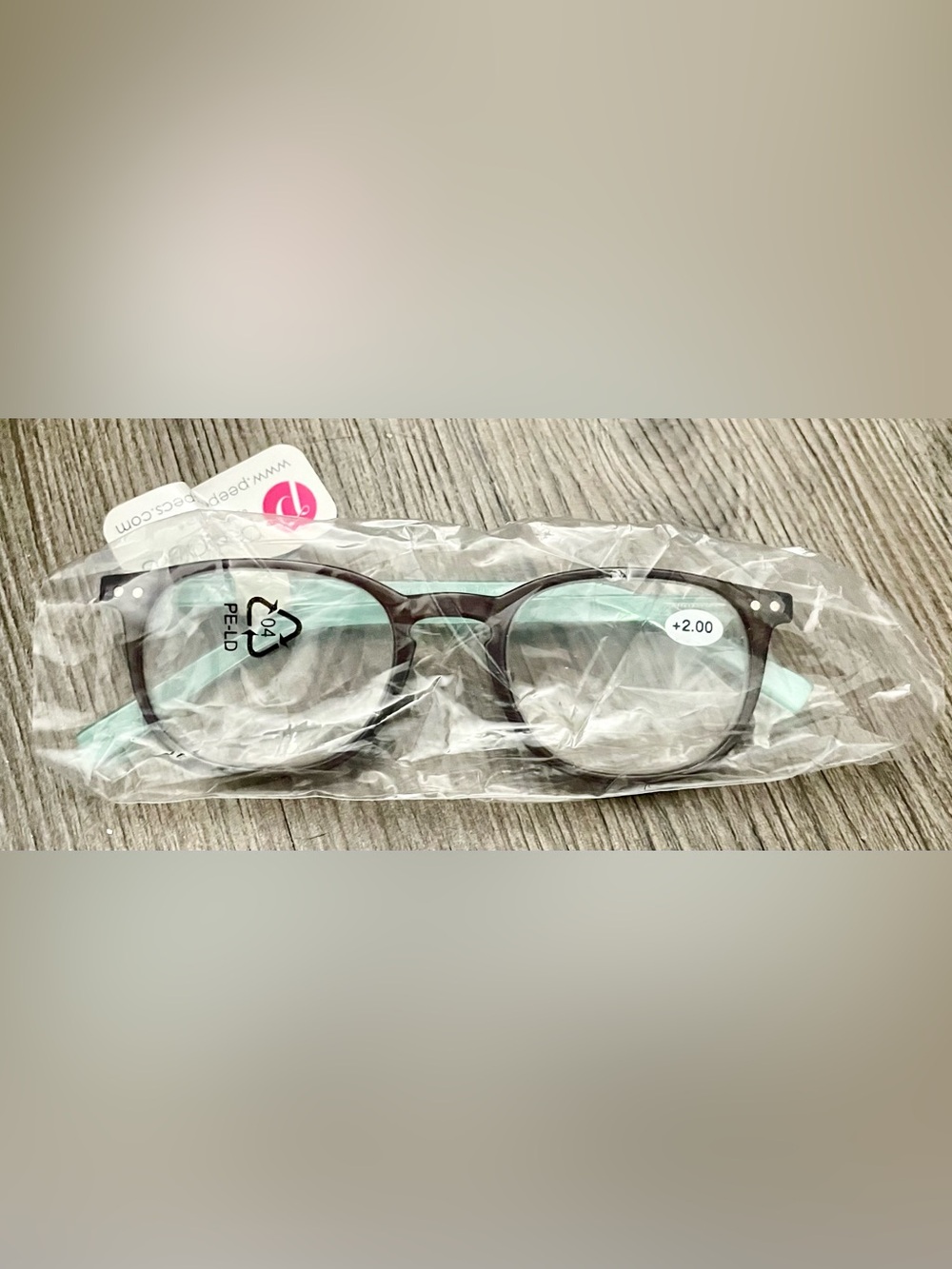 🤿 NWT Peepers +2.00 Reading Glasses 🤿